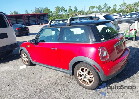 2013 Mini Hardtop Cooper из США, поврежденный, VIN WMWSU3C50DT544036